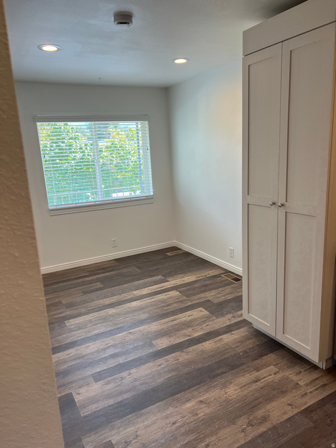 PLAT B - Residential Lease