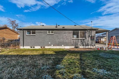 Tiny photo for 5320 S CHARLOTTE AVE, Salt Lake City, UT 84118 (MLS # 2128868)