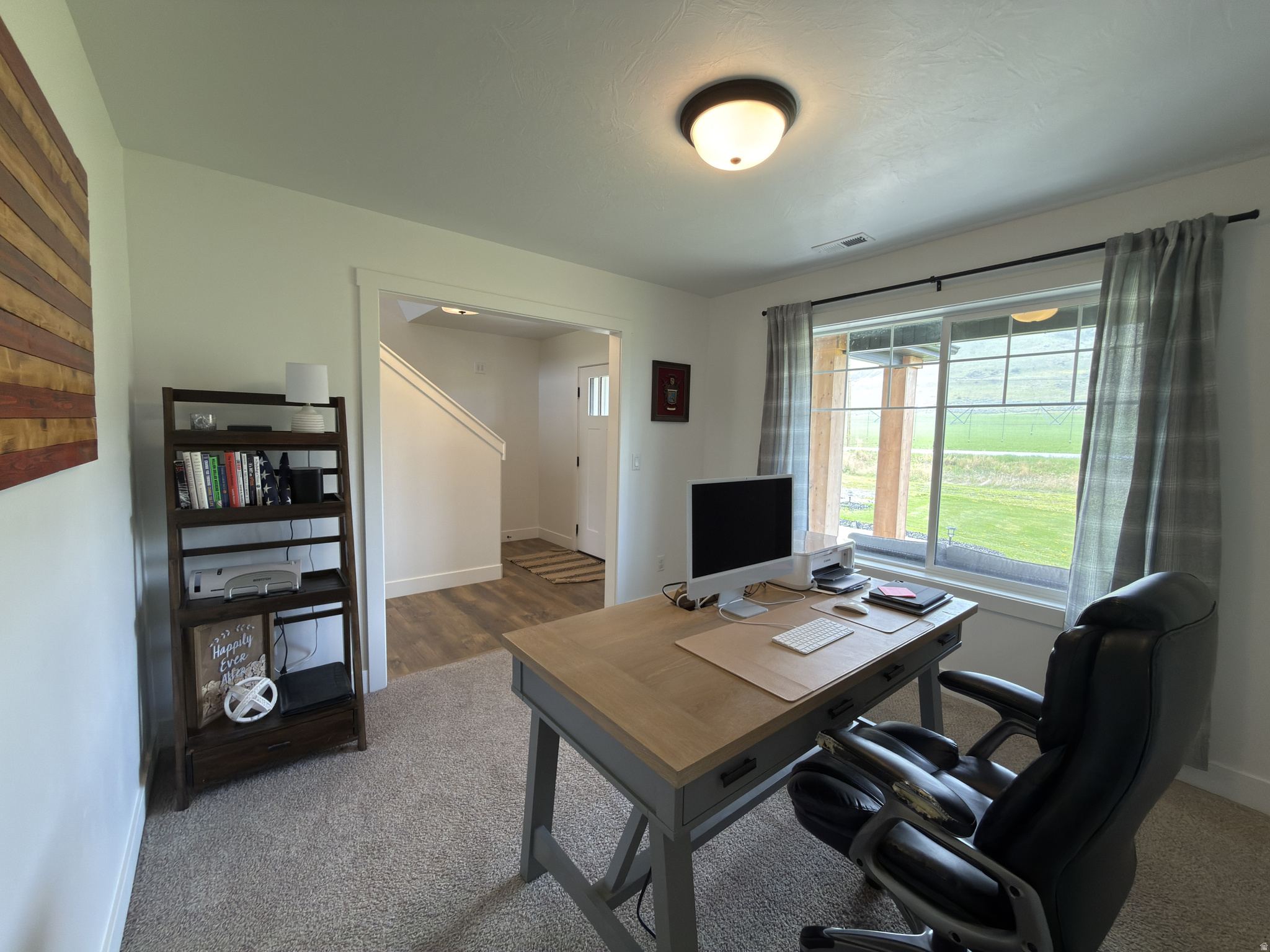 HOBBS PARKINSON RD - Residential