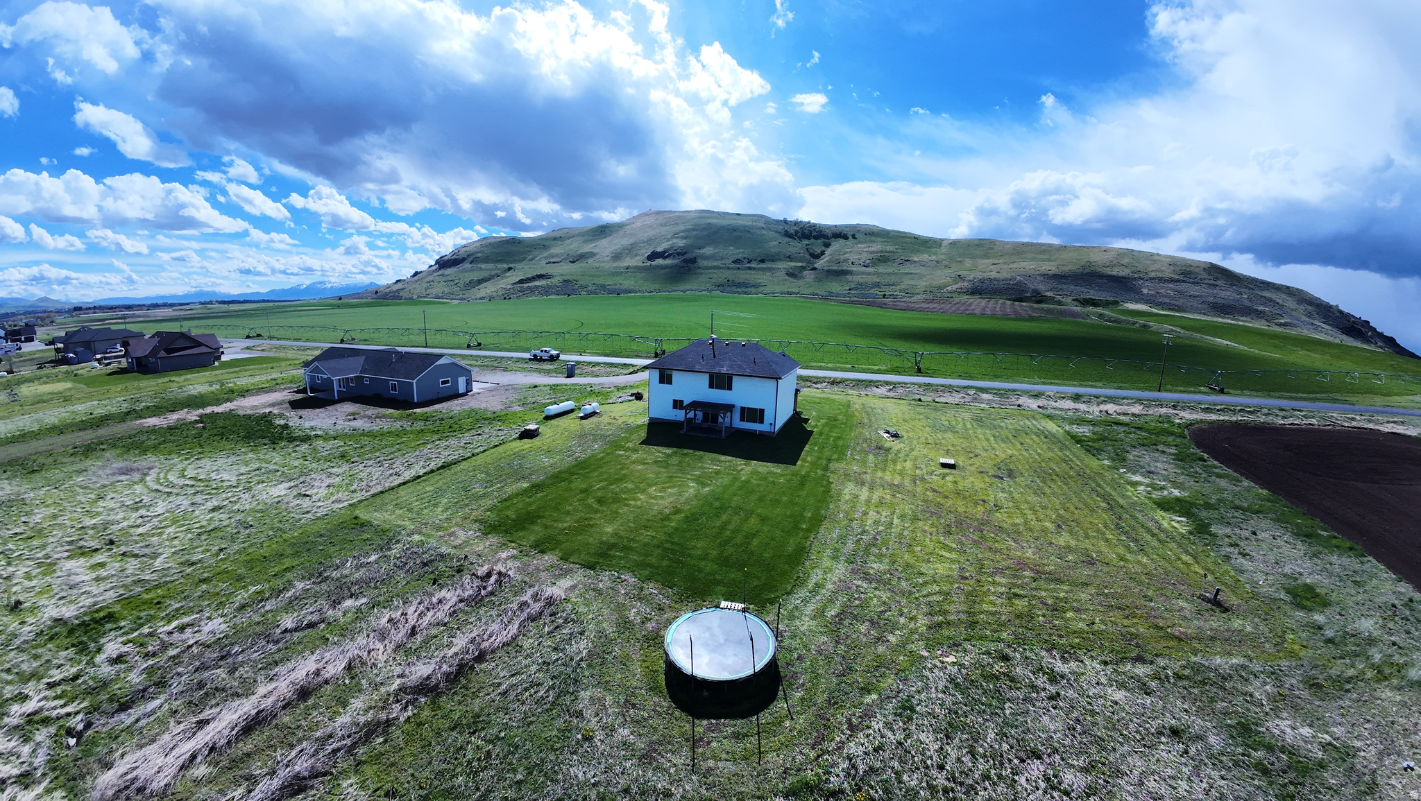 HOBBS PARKINSON RD - Residential