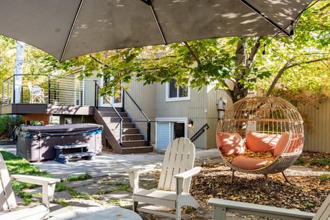 Tiny photo for 3411 E ENCHANTED VIEW DR S, Cottonwood Heights, UT 84121 (MLS # 2120459)