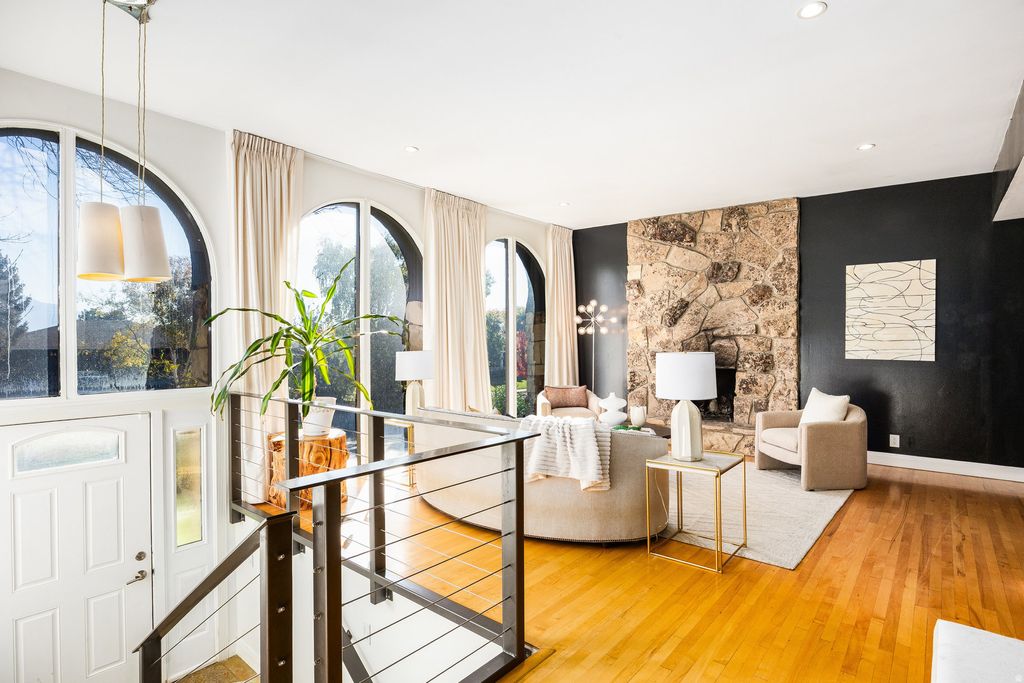 Photo for 3411 E ENCHANTED VIEW DR S, Cottonwood Heights, UT 84121 (MLS # 2120459)