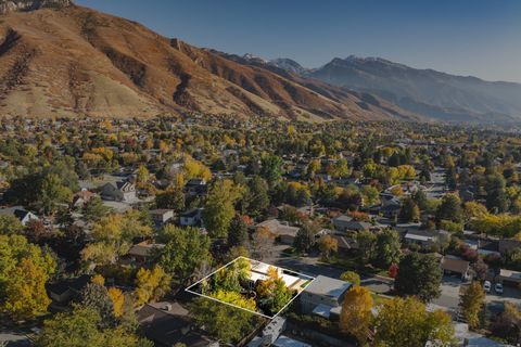 Tiny photo for 3411 E ENCHANTED VIEW DR S, Cottonwood Heights, UT 84121 (MLS # 2120459)