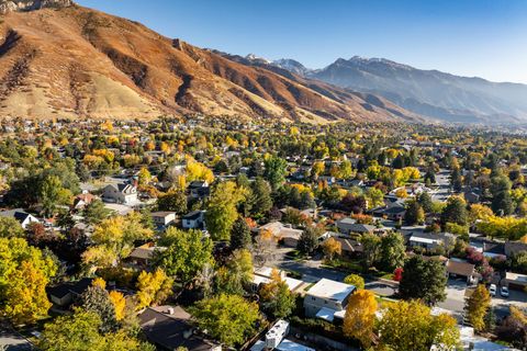 Tiny photo for 3411 E ENCHANTED VIEW DR S, Cottonwood Heights, UT 84121 (MLS # 2120459)