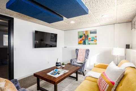 Tiny photo for 3411 E ENCHANTED VIEW DR S, Cottonwood Heights, UT 84121 (MLS # 2120459)