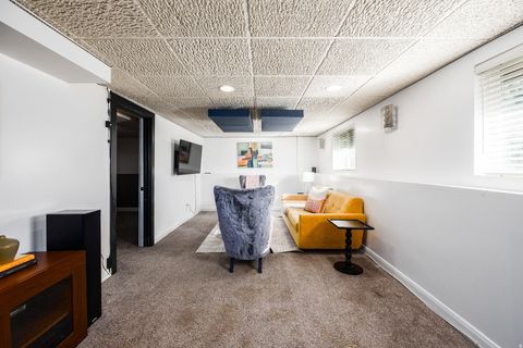 Tiny photo for 3411 E ENCHANTED VIEW DR S, Cottonwood Heights, UT 84121 (MLS # 2120459)