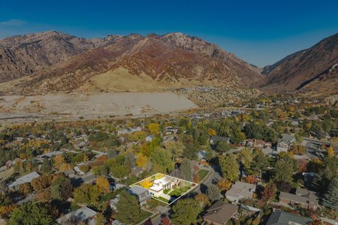 Tiny photo for 3411 E ENCHANTED VIEW DR S, Cottonwood Heights, UT 84121 (MLS # 2120459)