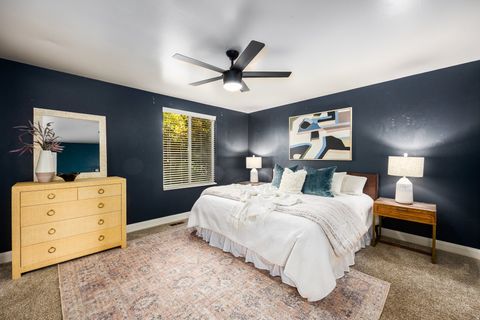 Tiny photo for 3411 E ENCHANTED VIEW DR S, Cottonwood Heights, UT 84121 (MLS # 2120459)