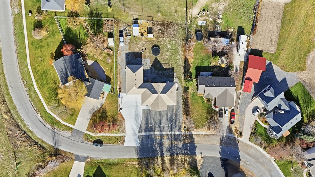 Photo of 570 N 200 E, Wellsville, UT 84339 (MLS # 2125279)