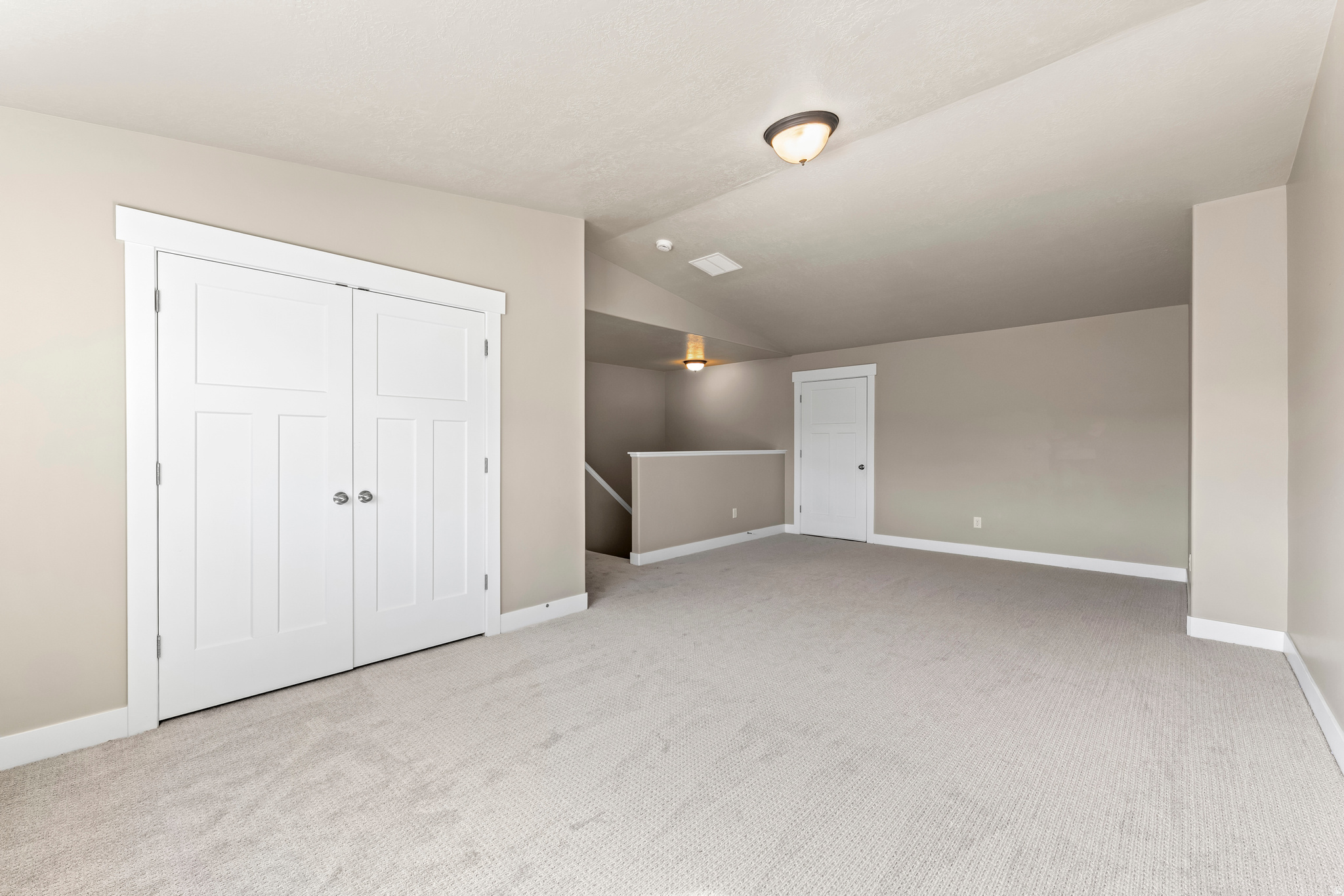 CREEKSIDE RETIREMENT - Residential