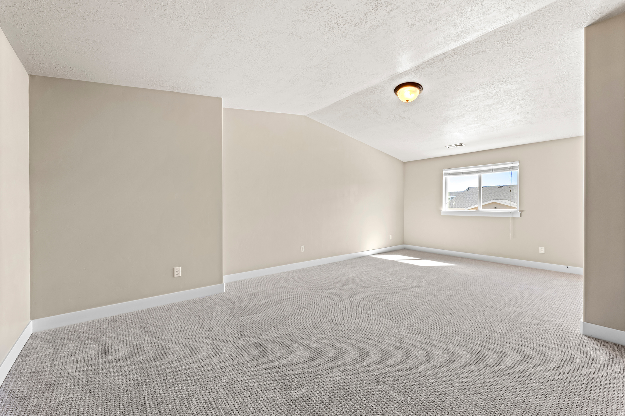 CREEKSIDE RETIREMENT - Residential