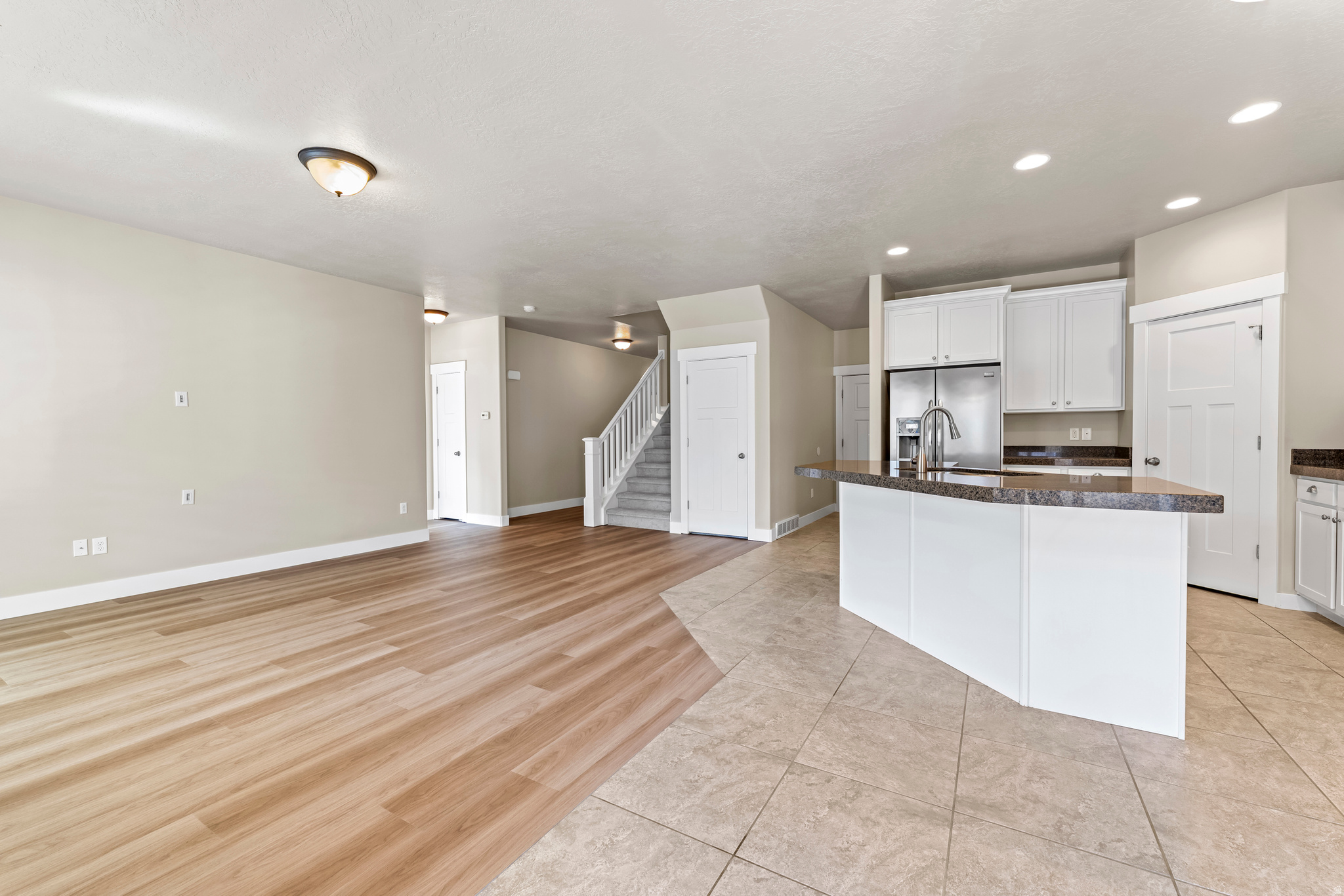 CREEKSIDE RETIREMENT - Residential