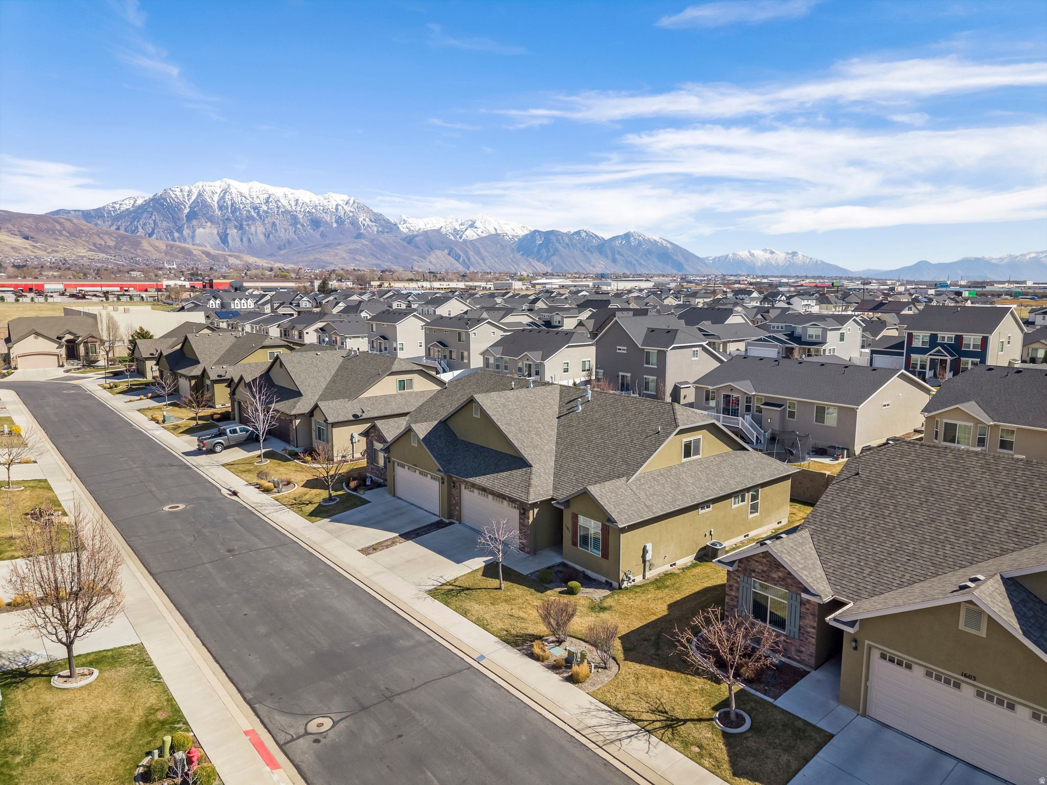 CREEKSIDE RETIREMENT - Residential