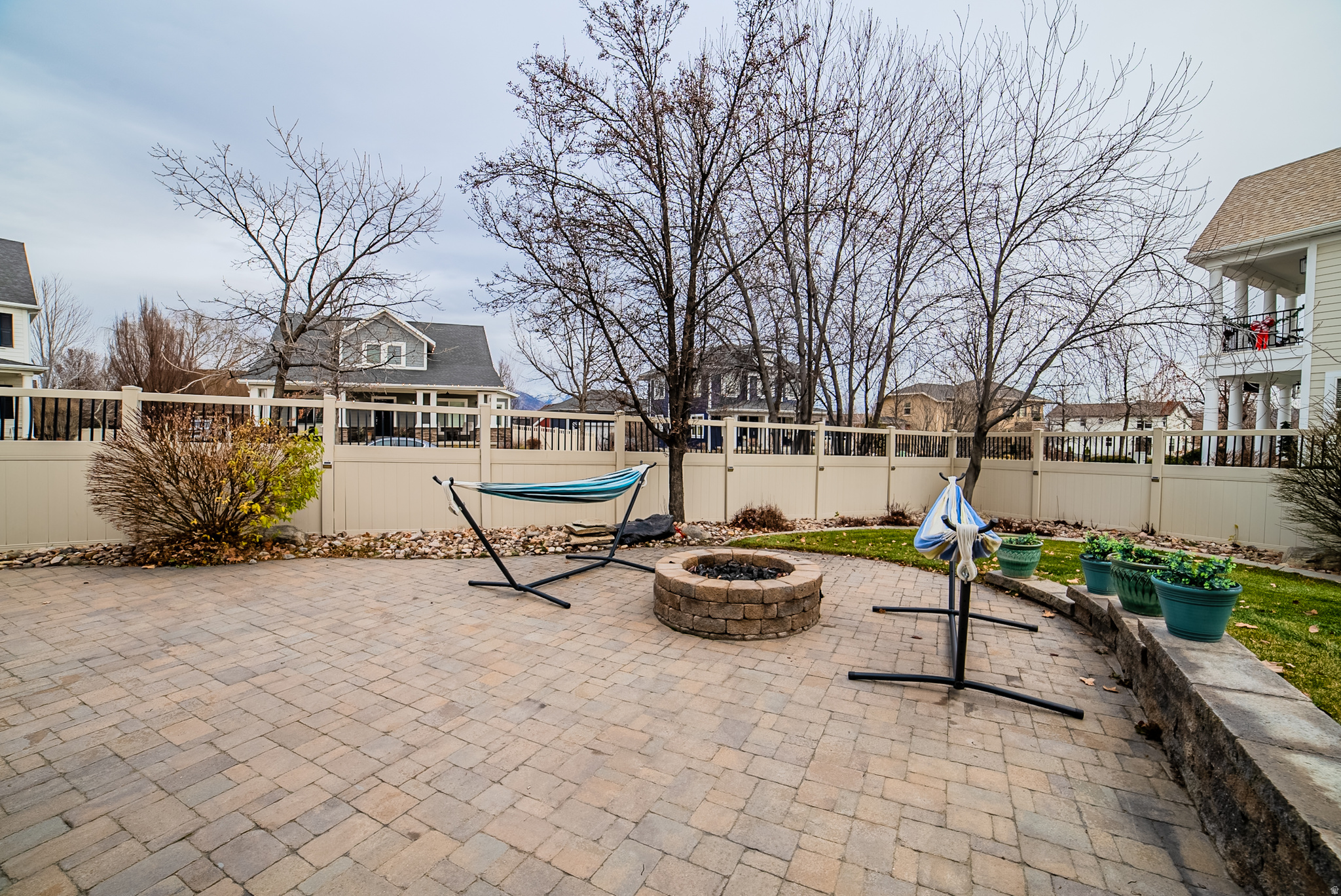 DAYBREAK - Residential