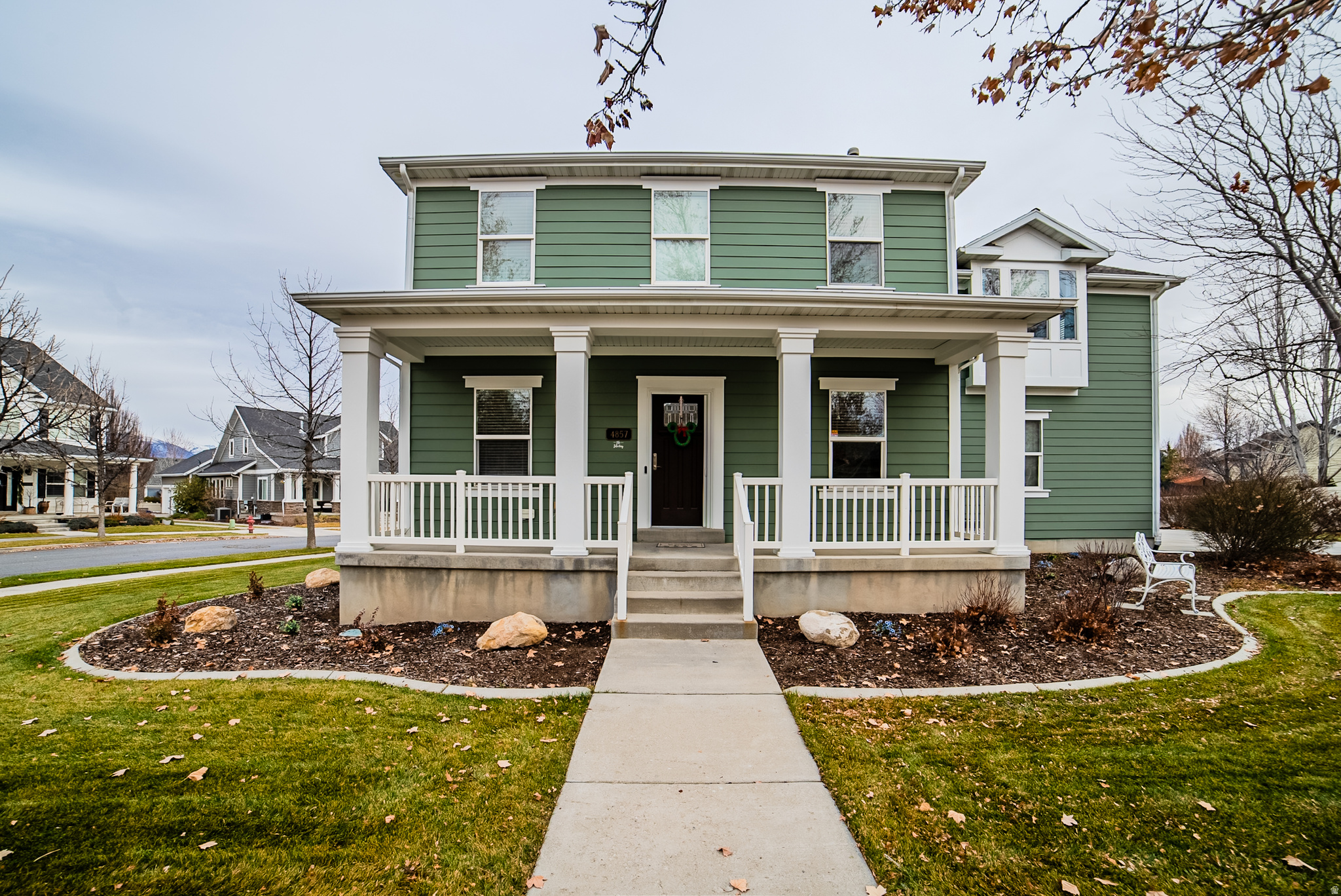 DAYBREAK - Residential