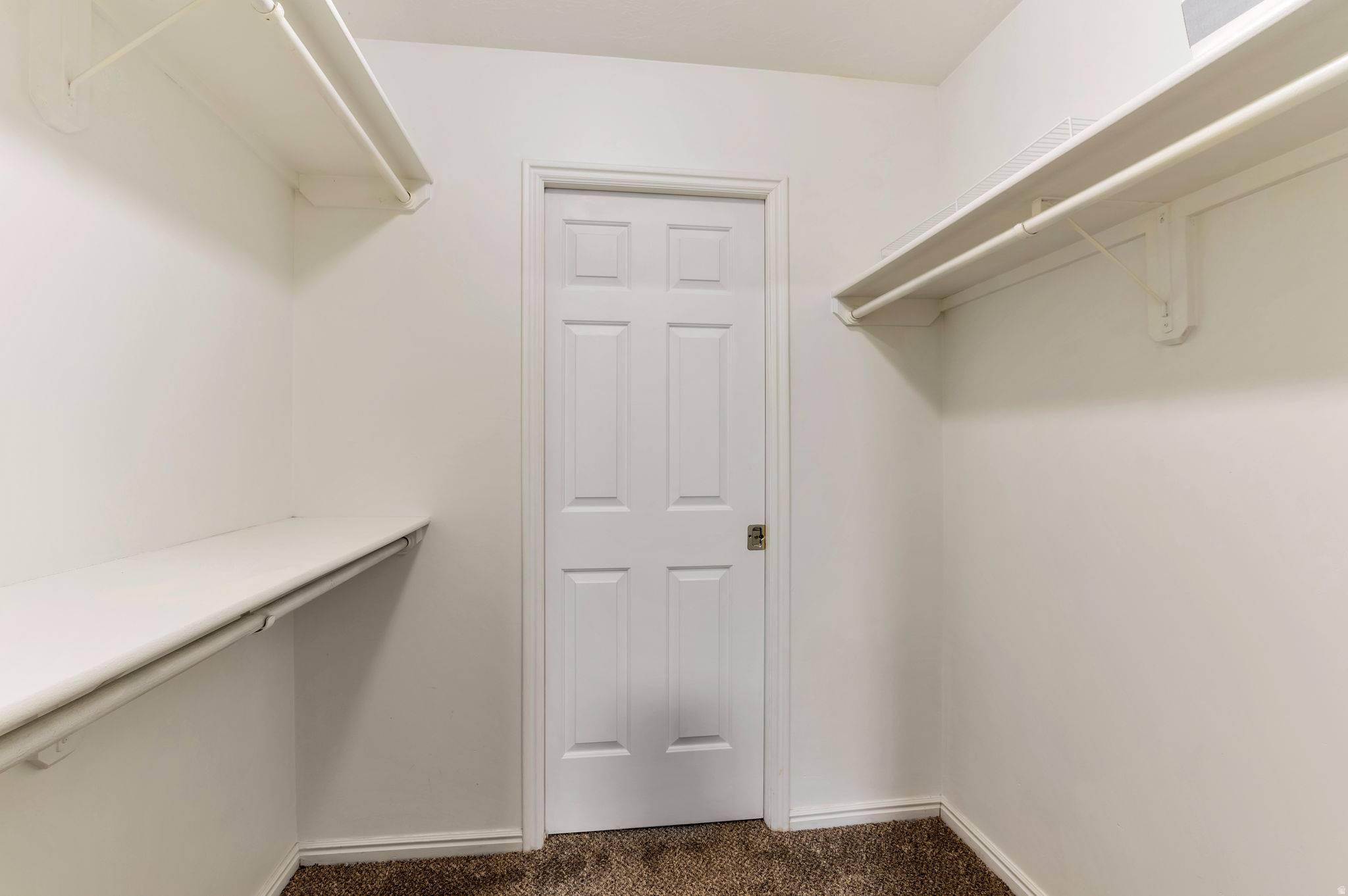 RIVIERA TOWNHOUSES P - Residential