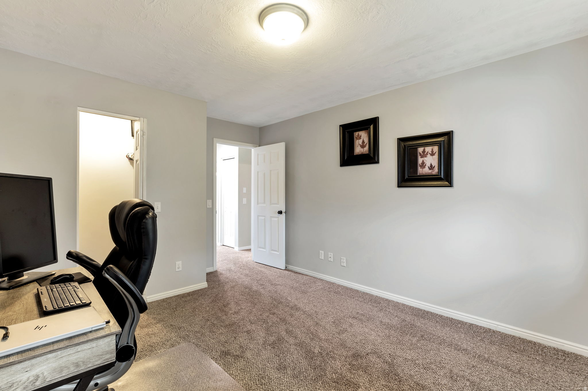 RIVIERA TOWNHOUSES P - Residential