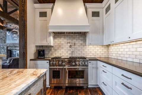 Tiny photo for 6331 E MAYFLY CT, Heber City, UT 84032 (MLS # 2135150)