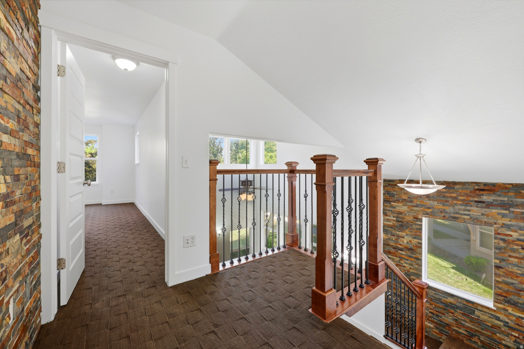ARBOR SQ AT HIGHBURY - Residential