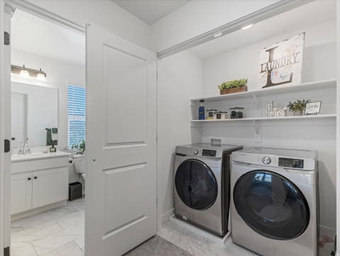 Tiny photo for 629 N AUTUMN ASH CIR W, Kaysville, UT 84037 (MLS # 2179744)