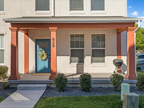 Tiny photo for 629 N AUTUMN ASH CIR W, Kaysville, UT 84037 (MLS # 2179744)
