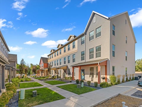 Tiny photo for 629 N AUTUMN ASH CIR W, Kaysville, UT 84037 (MLS # 2179744)