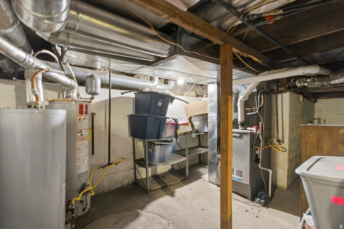 COUNTRY ROAD HAVEN - Residential