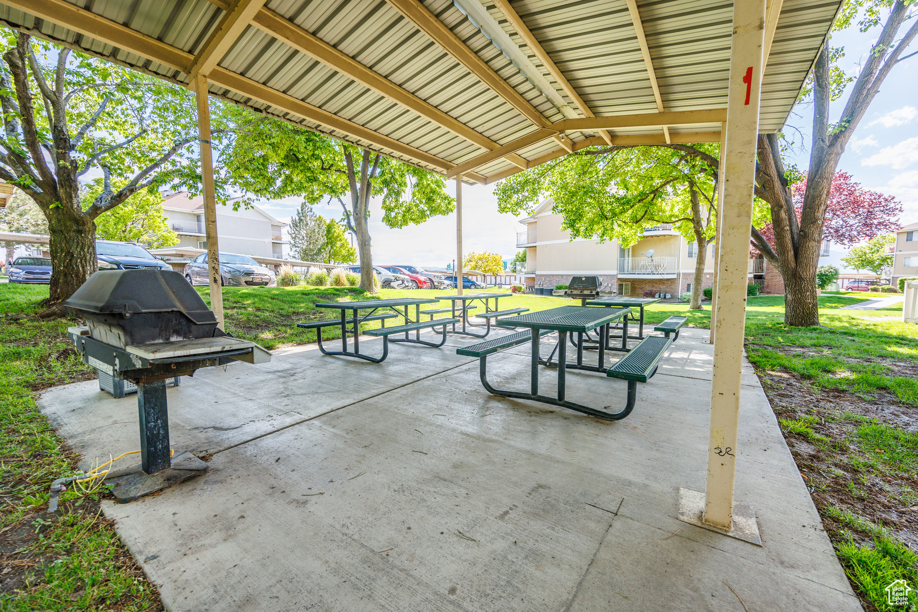STONEBROOK CONDO - Residential