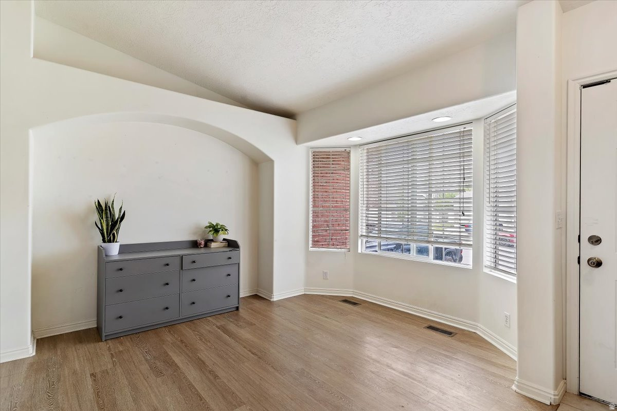 KAYSCREEK ESTATES - Residential