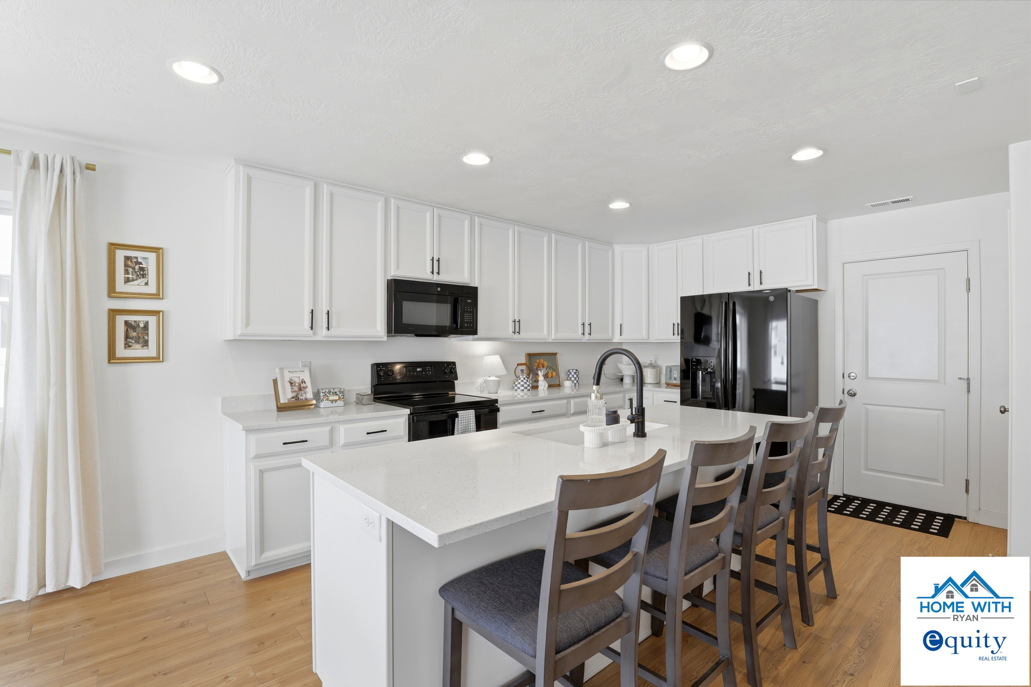 STONECREEK - Residential