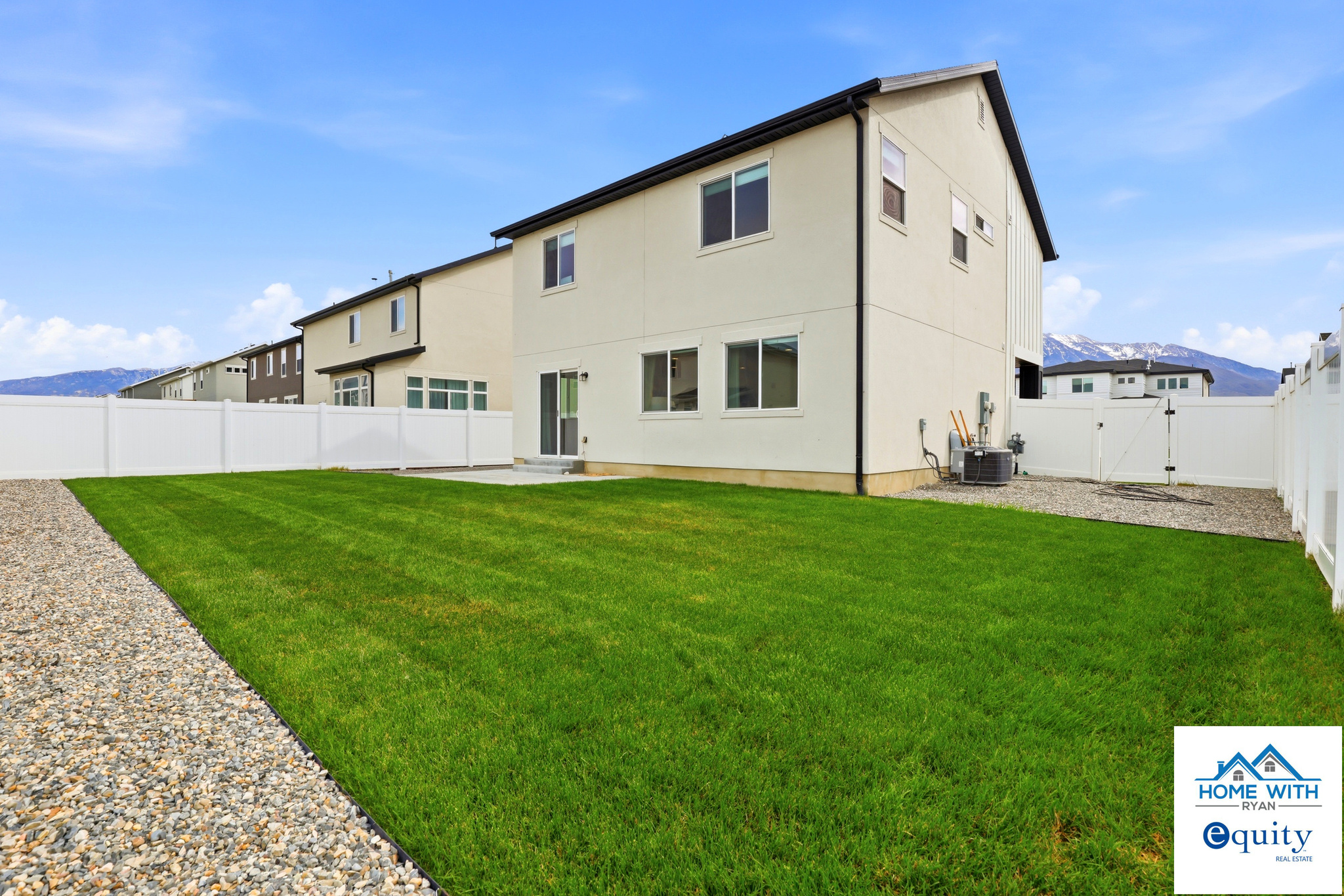 STONECREEK - Residential