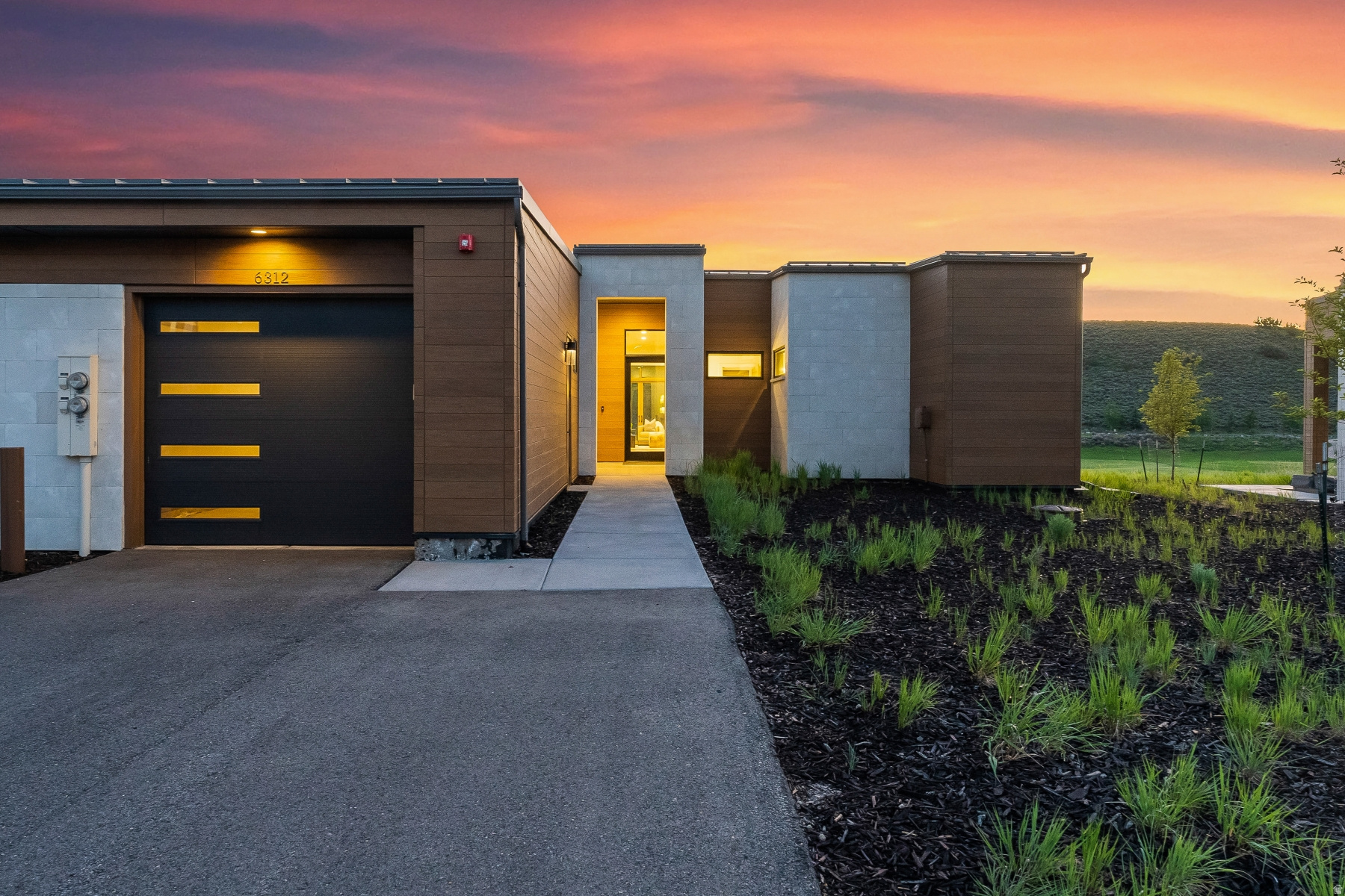 DOUBLE DEER COTTAGES - Residential