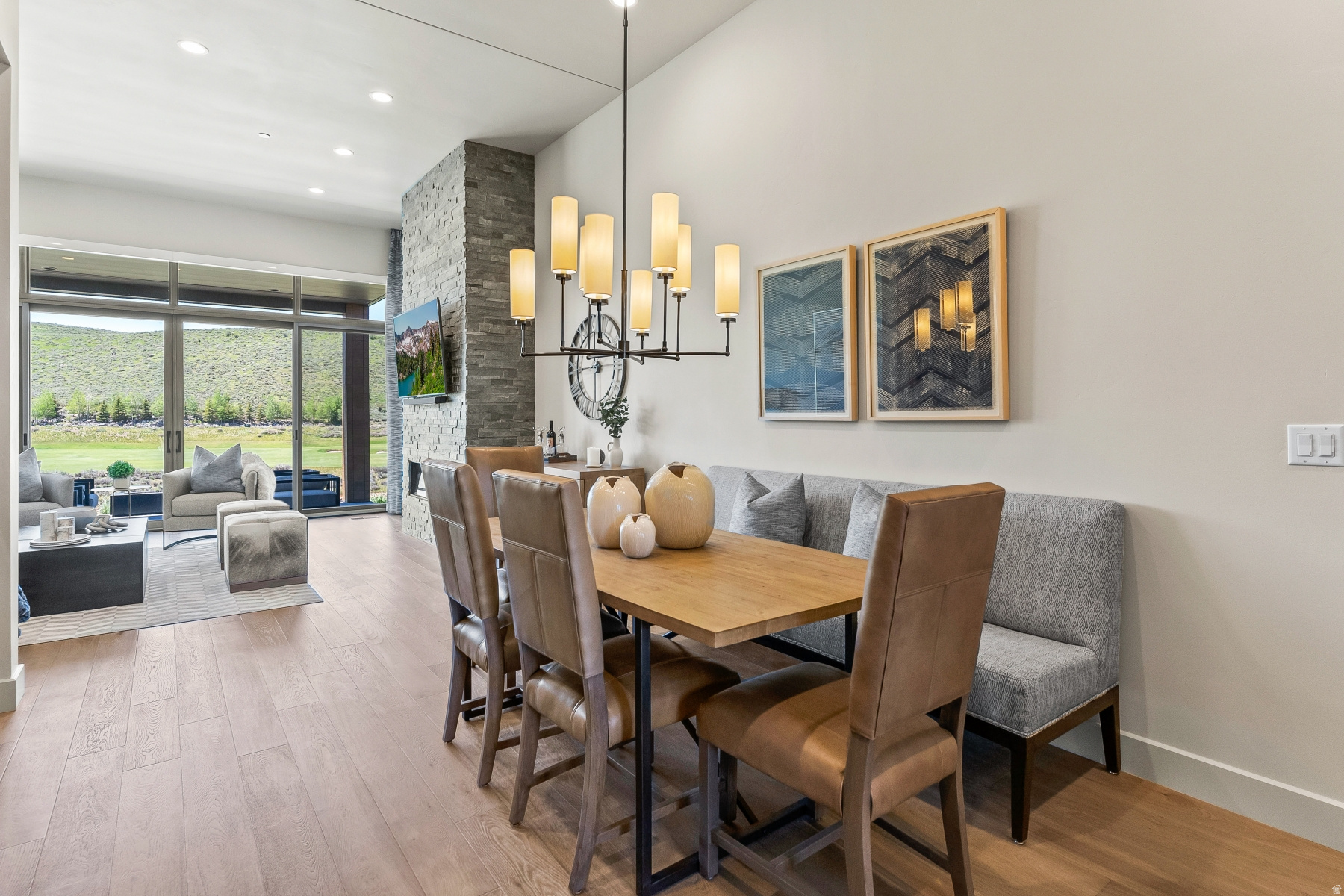 DOUBLE DEER COTTAGES - Residential