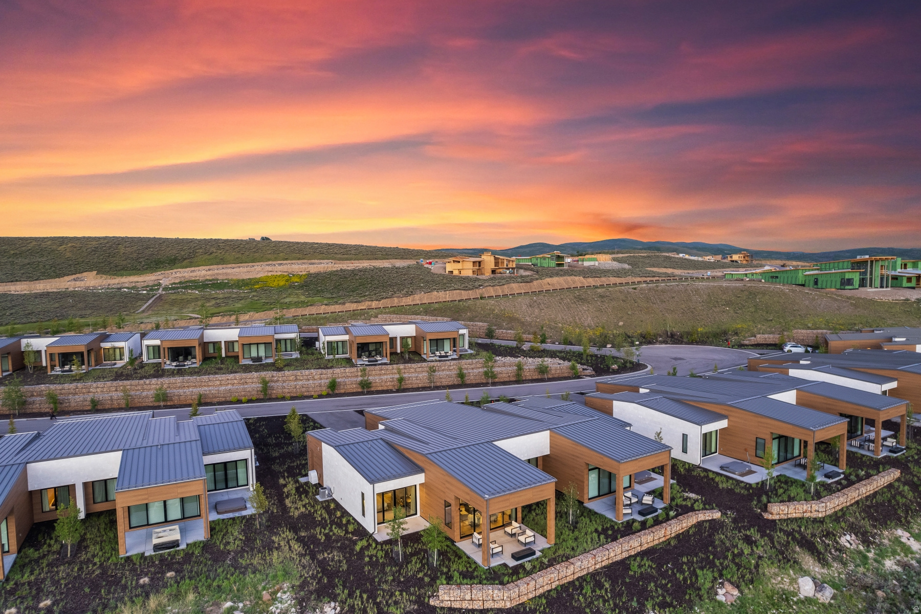 DOUBLE DEER COTTAGES - Residential