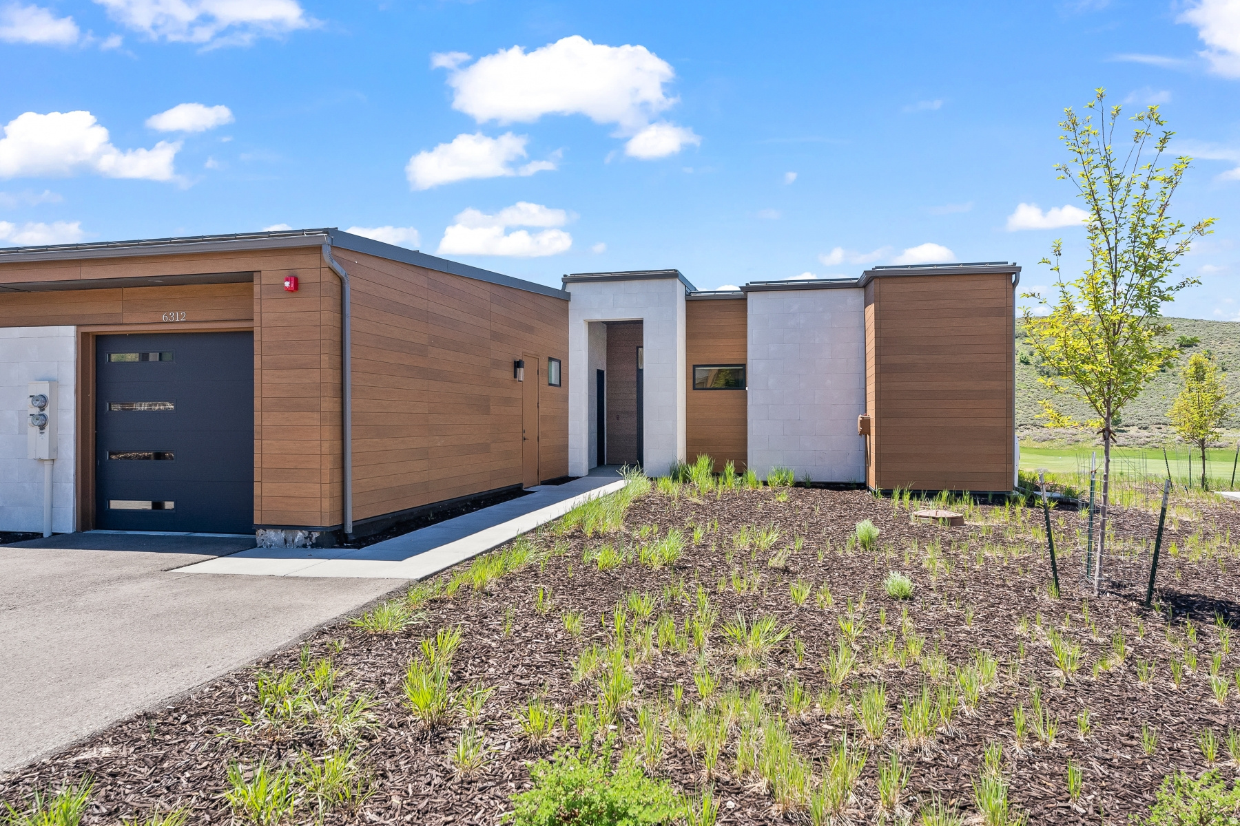 DOUBLE DEER COTTAGES - Residential