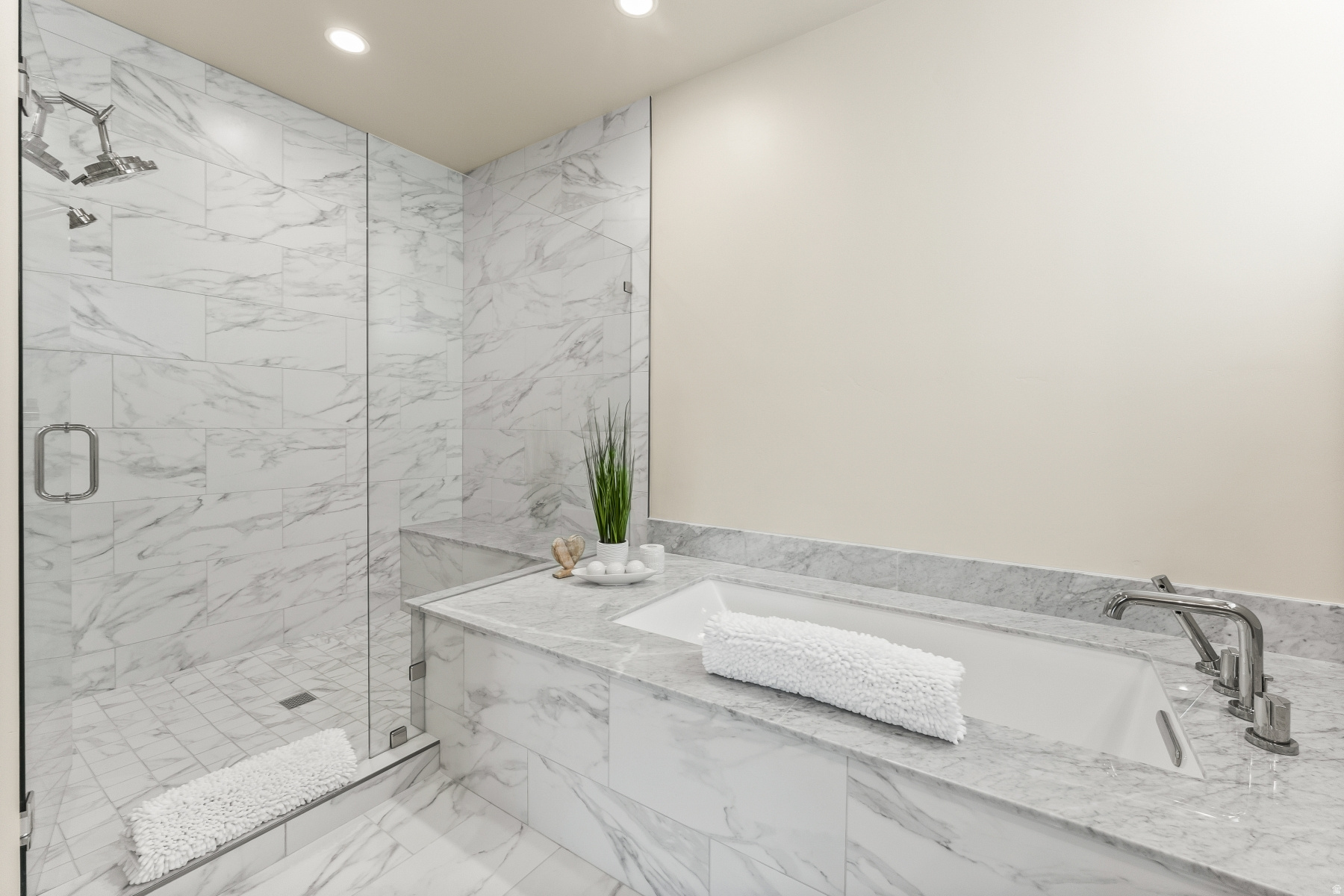 DOUBLE DEER COTTAGES - Residential