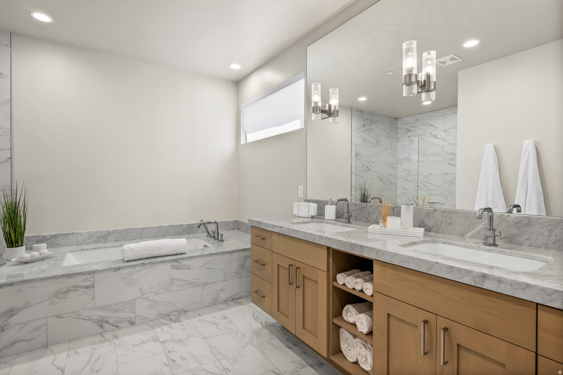 DOUBLE DEER COTTAGES - Residential