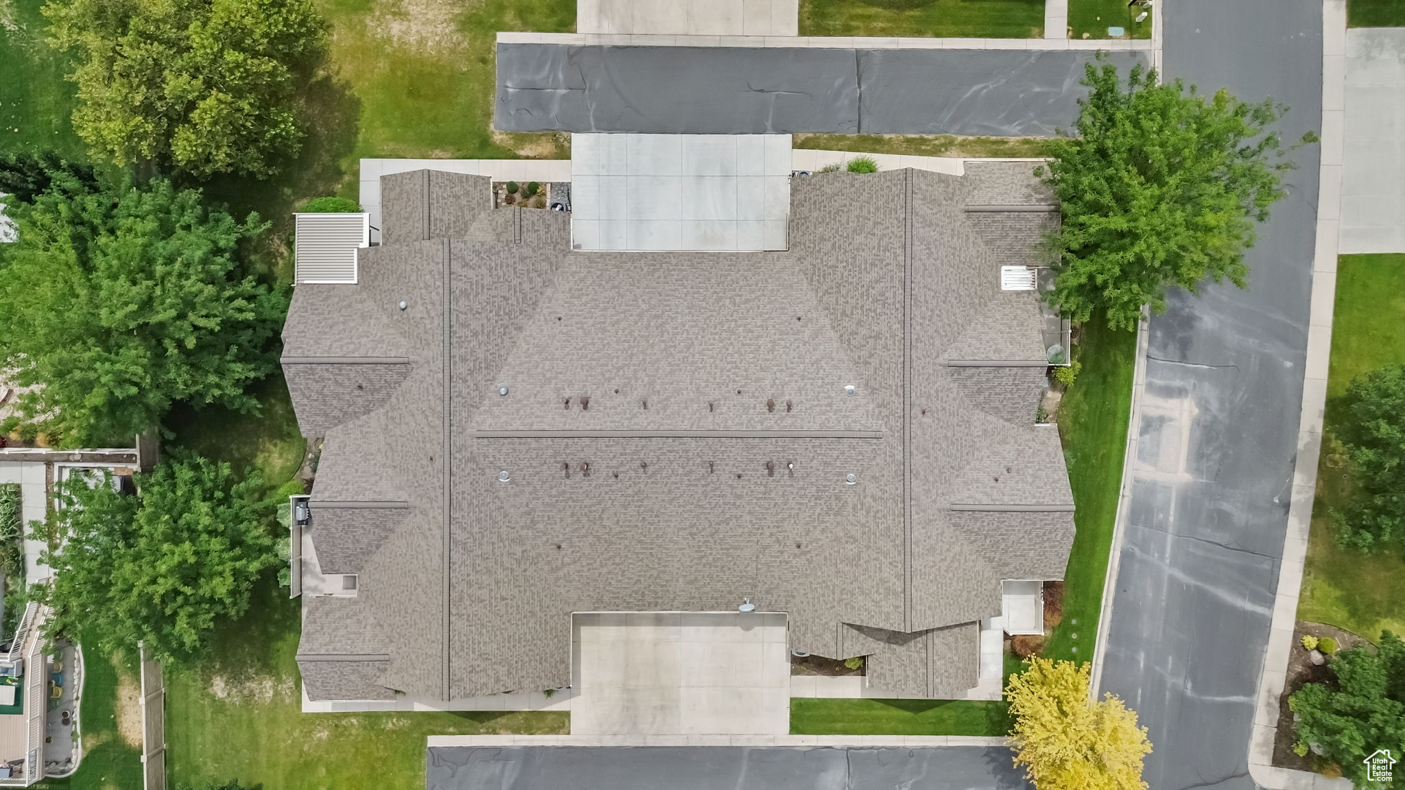 WILLOW PARK VILLAS - Residential