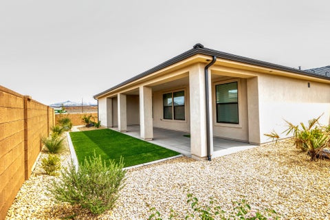 Tiny photo for 4648 W 2870 S, Hurricane, UT 84737 (MLS # 2183654)