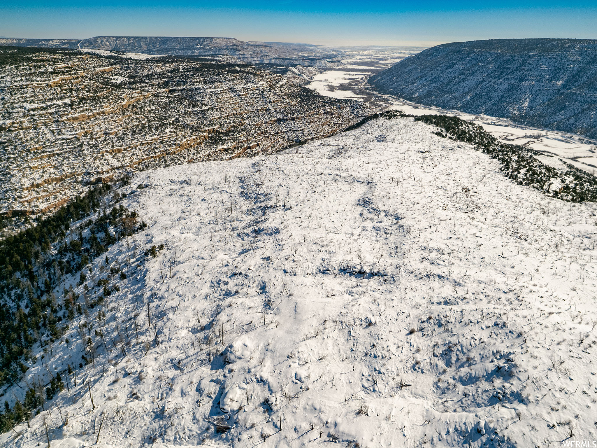 Land, Duchesne, Utah image 14