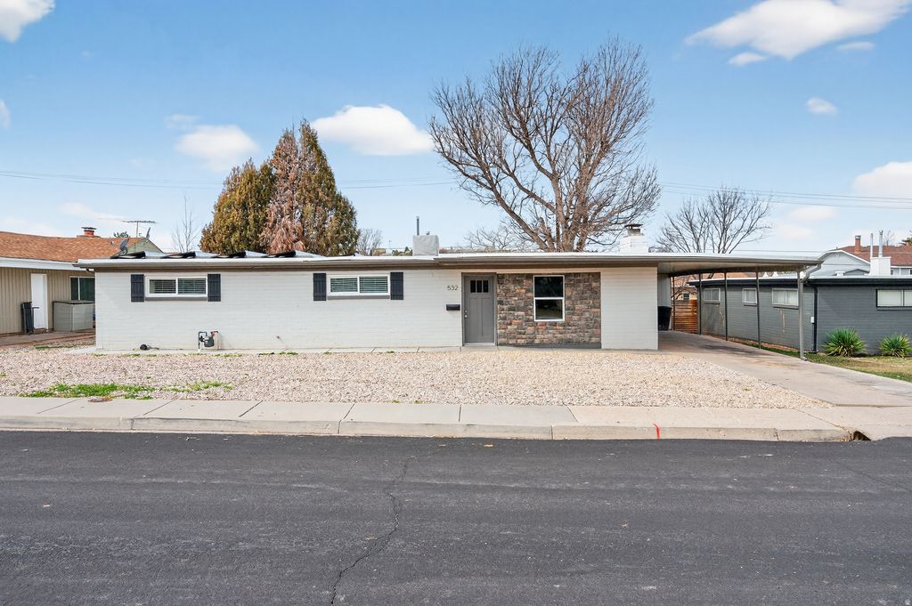 Photo of 532 S 700 W, Cedar City, UT 84720 (MLS # 2142530)