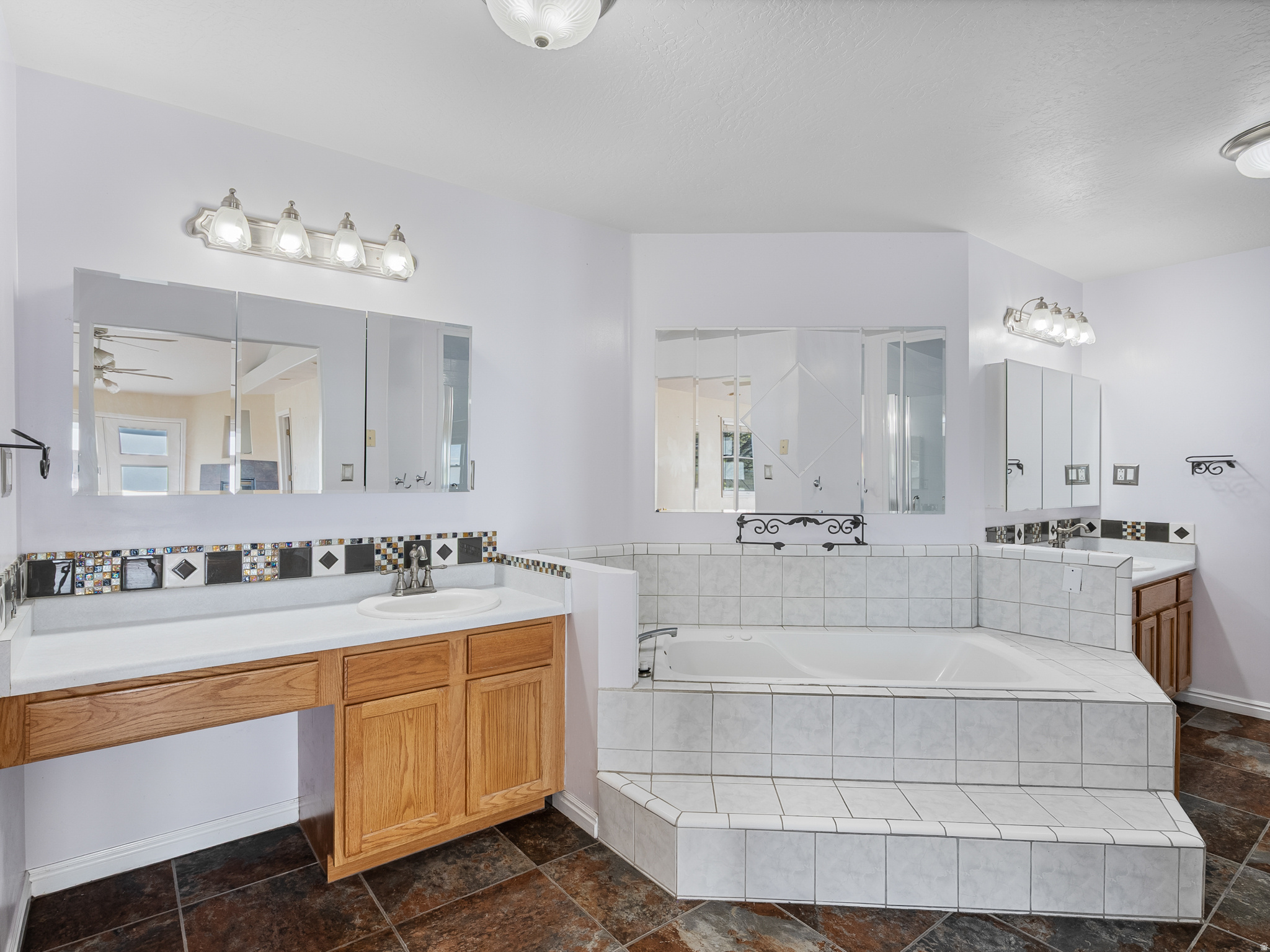 BUZIANIS RANCHETTES - Residential