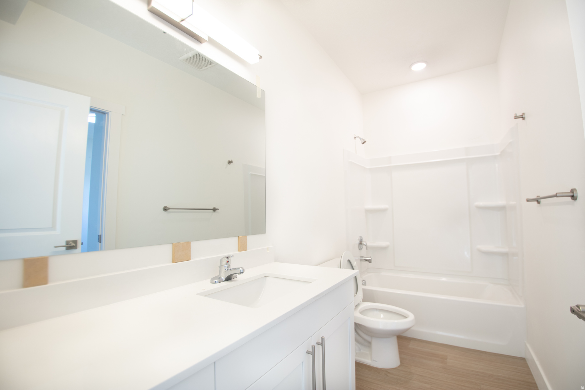 FALCON RIDGE CONDOMINIUMS - Residential