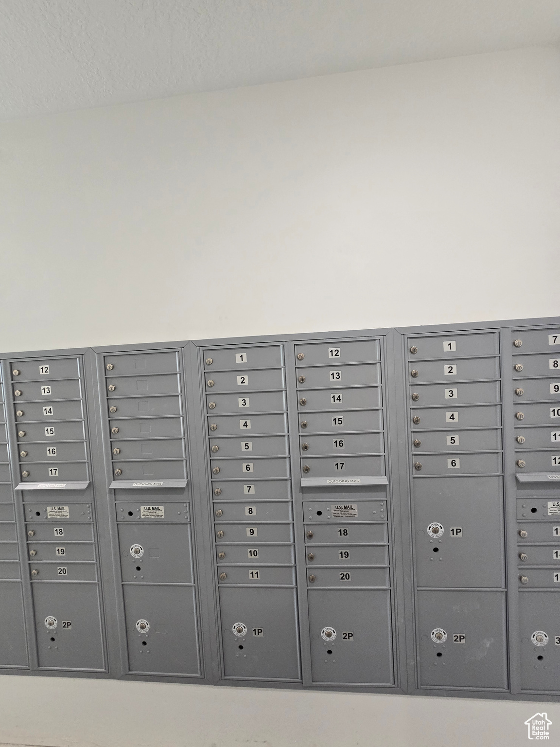 FALCON RIDGE CONDOMINIUMS - Residential