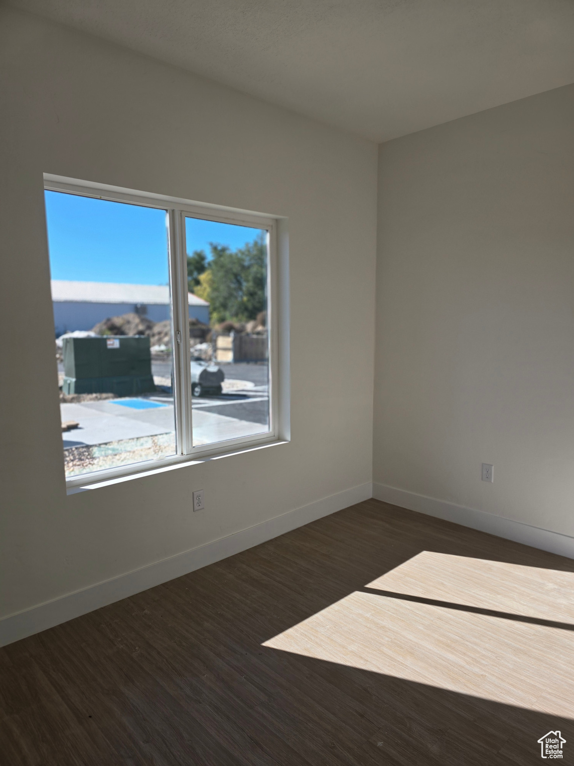 FALCON RIDGE CONDOMINIUMS - Residential