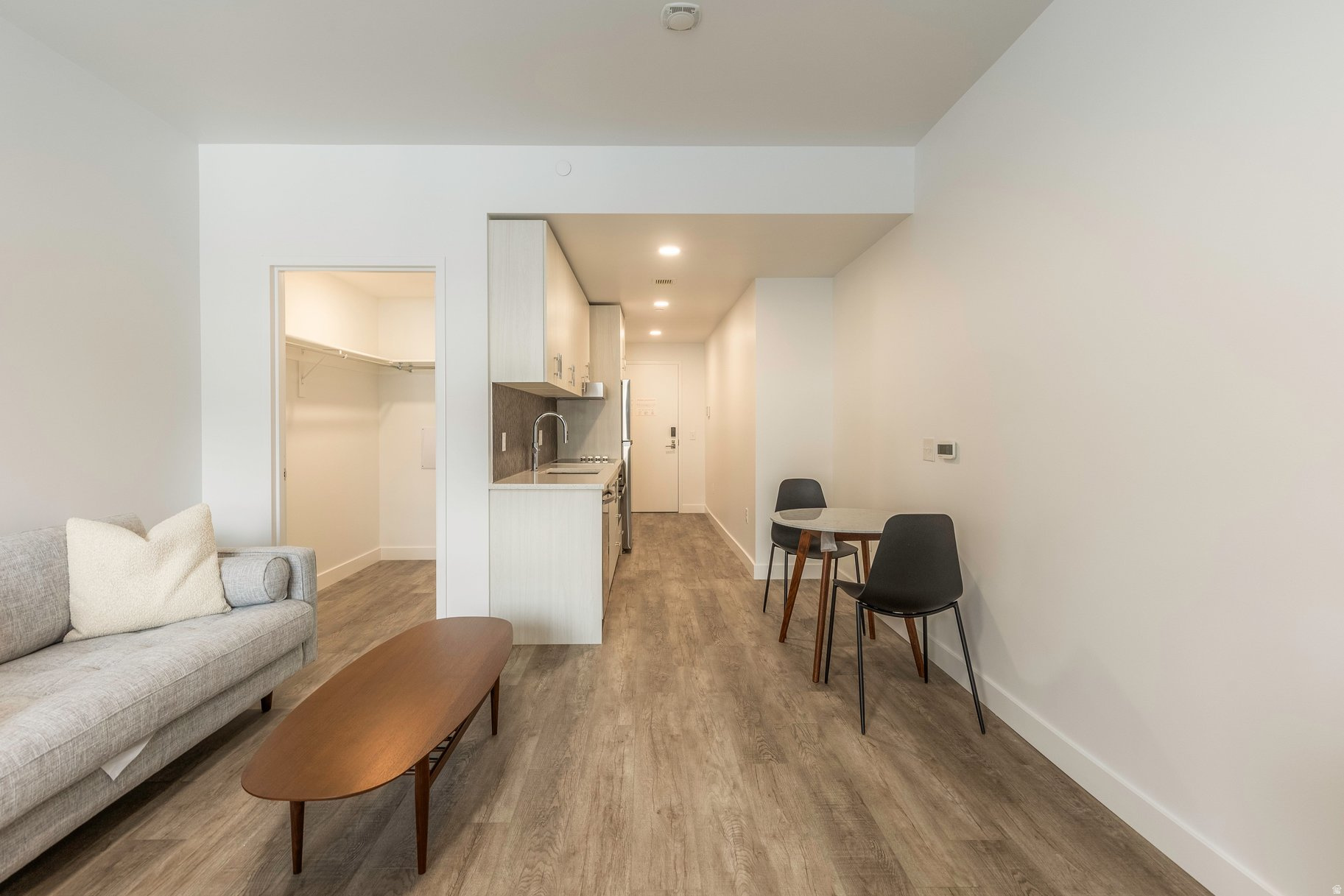 PIOCHE VILLAGE - Residential