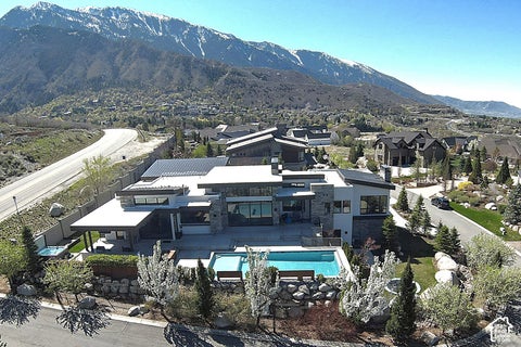 Photo of 9351 S GRANITE DR, Cottonwood Heights, UT 84092 (MLS # 2189425)