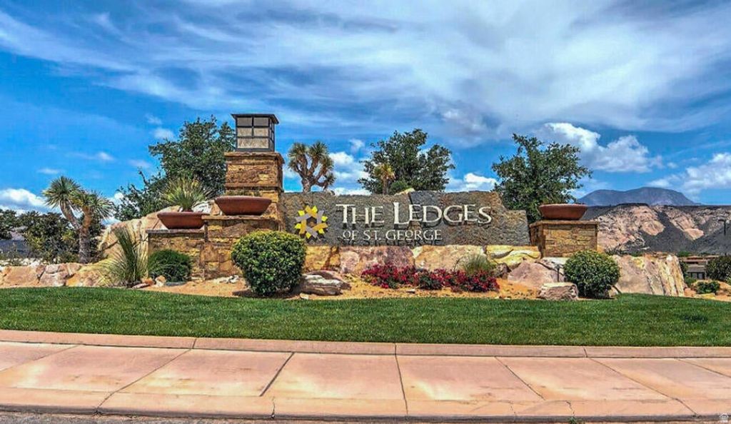 Photo of 4818 N WINGED FOOT DR, Saint George, UT 84770 (MLS # 2141472)