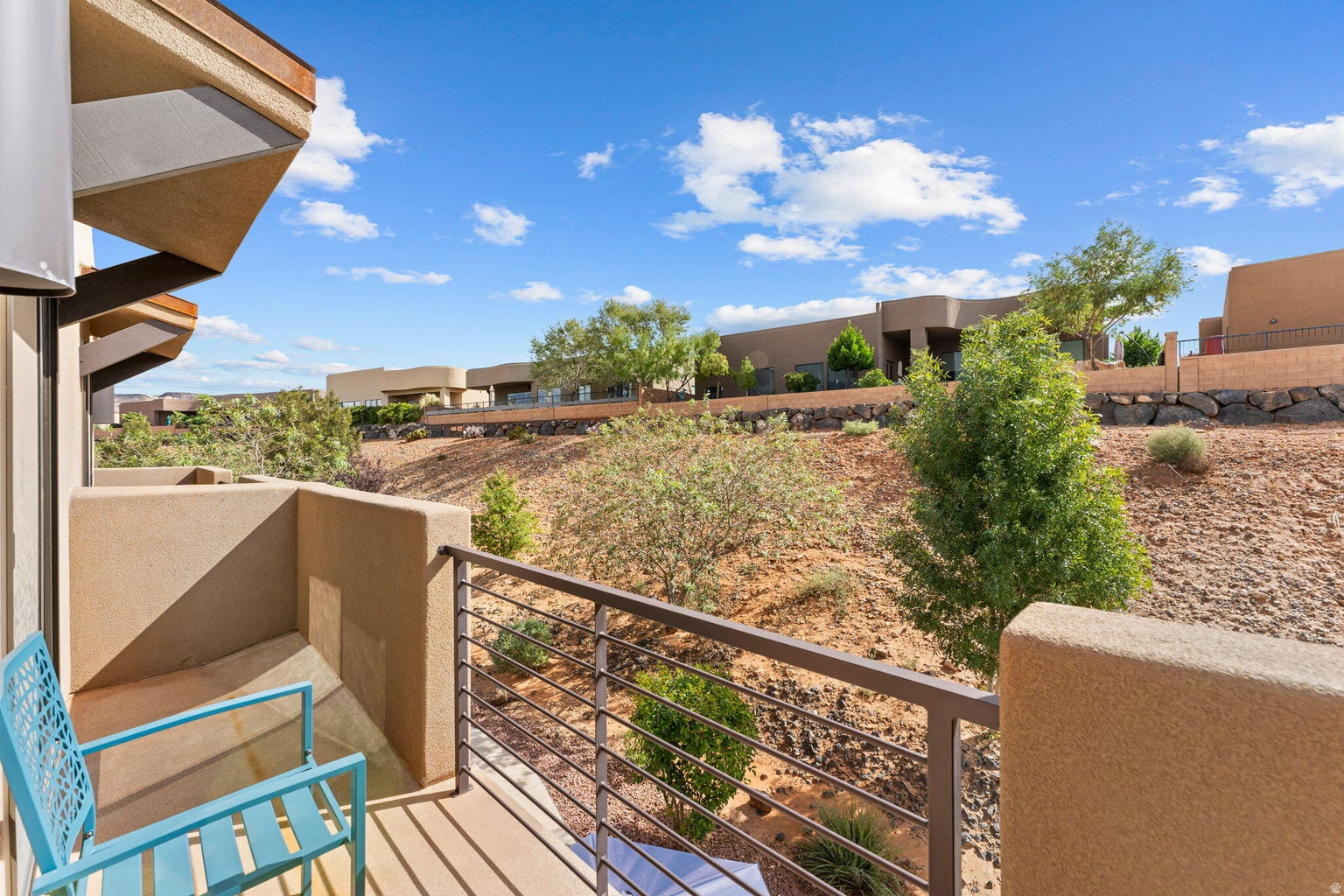 ESCAPES AT THE LEDGES PH 4 - Residential