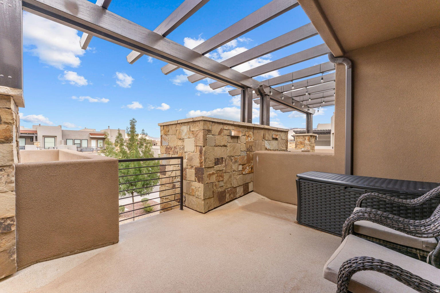 ESCAPES AT THE LEDGES PH 4 - Residential